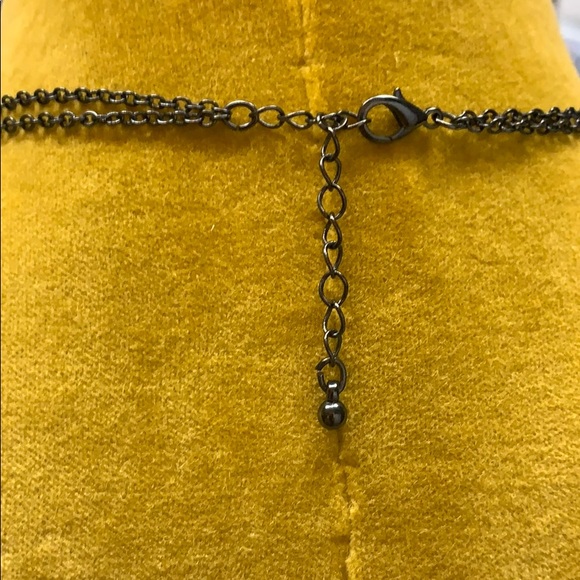 2-strand necklace with plastic beads - Picture 5 of 5